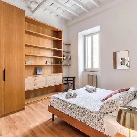 Trastevere At Piazza Giuditta Arcuati 罗马