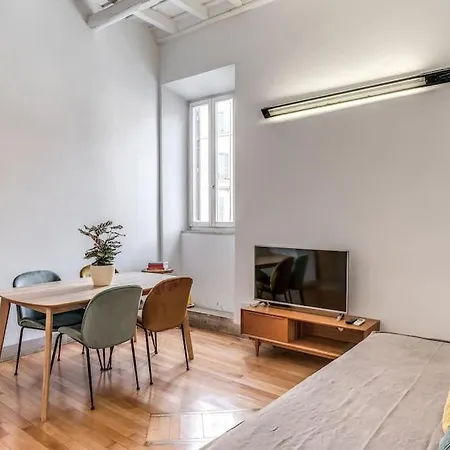 Trastevere At Piazza Giuditta Arcuati Apartamento Roma