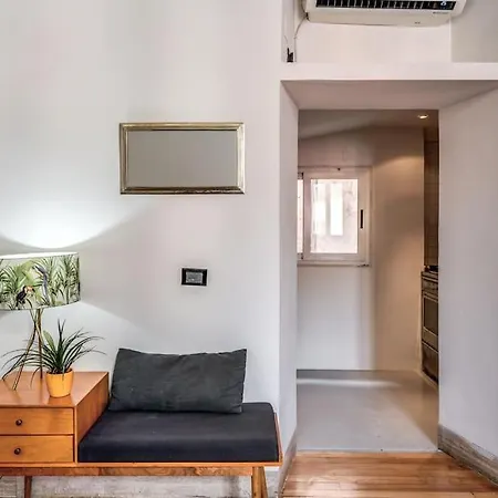 Trastevere At Piazza Giuditta Arcuati * Roma