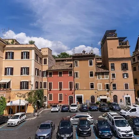 Trastevere At Piazza Giuditta Arcuati 公寓 *